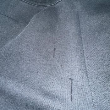 Kaliteli Beklentilerim Karşılanmadı: Nike Eşofman Altında Sorunlar