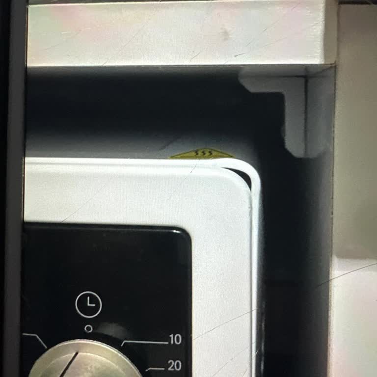 Hasarlı Ürün Ve Yetersiz Müşteri Hizmetleri