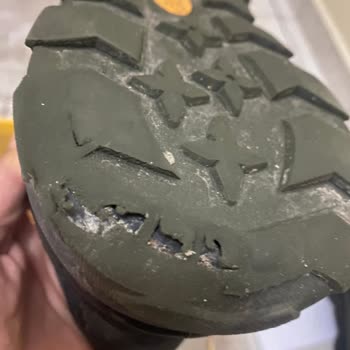 Greyder Botlarının Kalitesizliği Ve Müşteri Hizmetleri Sorunu