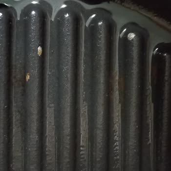 İlk Kullanımda Döküm Tavanın İç Yüzeyi Atıyor