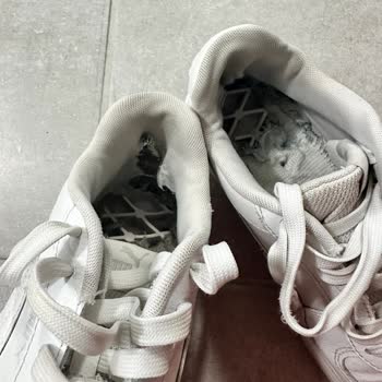 Puma Ayakkabının Kısa Sürede Dağılması