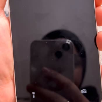 İPhone 13'te Çözülemeyen Ekran Sorunu Ve Servis Çilesi