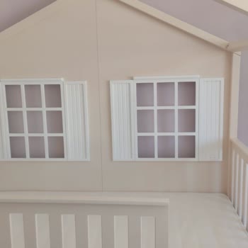 Yanlış Renk Karyola Ve İlgisiz Müşteri Hizmeti