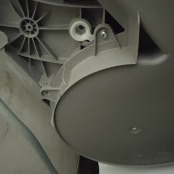 Kurutma Makinesi Su Sızdırıyor Ve Garanti Sorunu