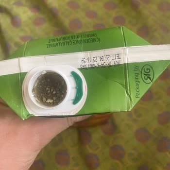 Ülker Meyve Suyunda Küf Ve Koku Sorunu