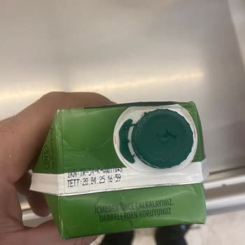 Ülker Meyve Suyunda Küf Ve Koku Sorunu