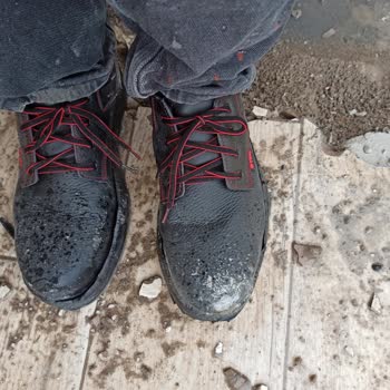 YDS Boots İş Ayakkabısı: 30 Dakikada Hayal Kırıklığı!