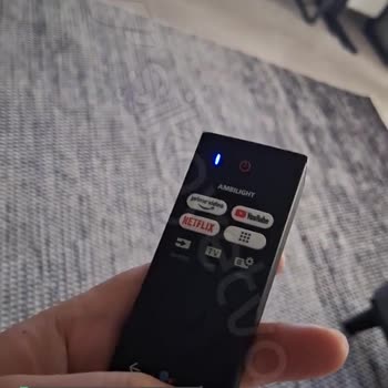 Philips TV 55 Pus 8505 Kumanda Mavi Işık Problemi