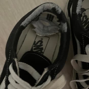 Vans Ayakkabı Tadilatında Hayal Kırıklığı