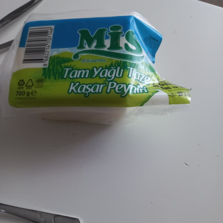 Kalitesiz Kaşar Peyniri Ve İlgisiz Müşteri Hizmetleri