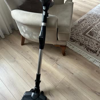 Toz Haznesi Sorunu Yaşatan Süpürge