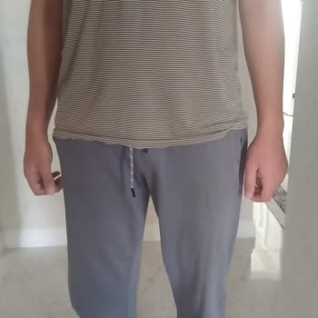 Mavi Eşofman Altlarında Renk Solması Sorunu Ve Yetersiz Müşteri Hizmeti