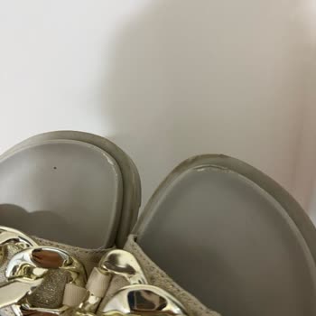 Guess Terlikte Kalite Sorunu Ve Müşteri Hizmeti Hayal Kırıklığı