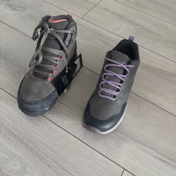 Yanlış Ürün Teslimatı: Ayakkabılar Karıştı!