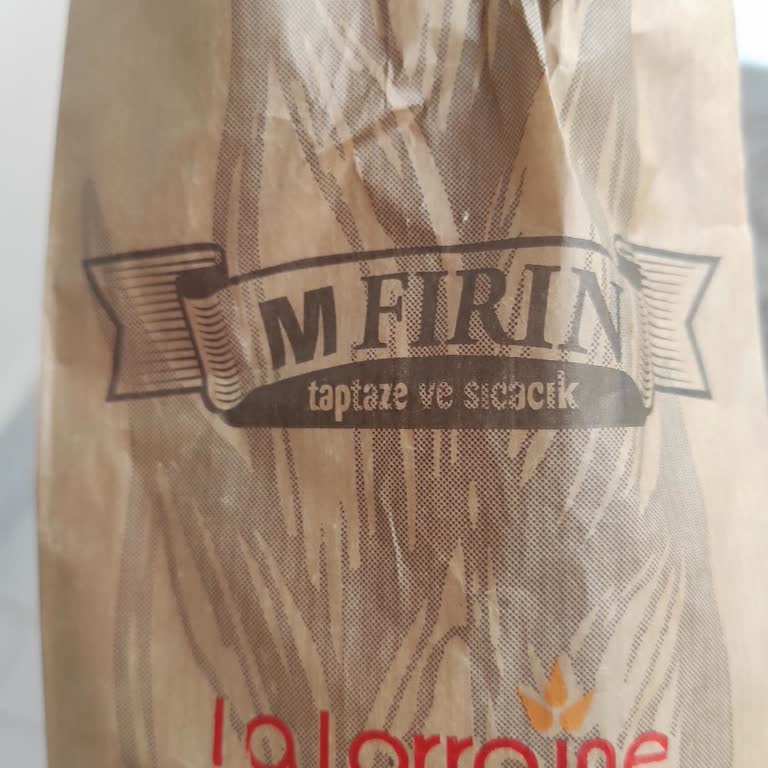 Migros'tan Gelen Sert Baget Ekmeği Şoku