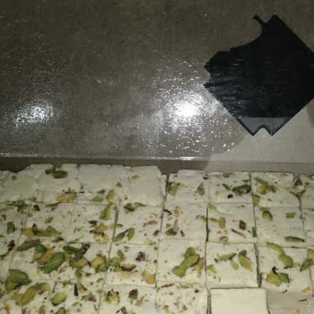 Bayat Helva Ve Umursamaz Tavır
