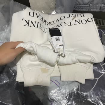 Tozlu.com'dan Gelen Lekeli Ürün Ve Yetersiz Müşteri Hizmeti