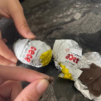 Sadıkoğlu Gıda Ve İhtiyaç Ürünleri Cece Marka Sürpriz Yumurtadan Plastik Çıktı