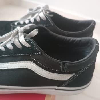 Sporthink Vans Ayakkabıda Beklenmedik Yırtılma Sorunu