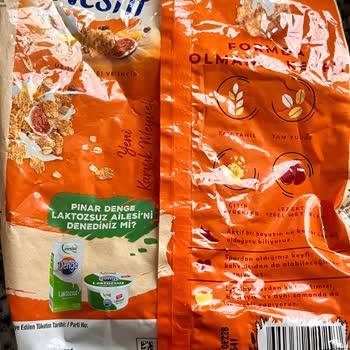 Nestle Nesfit Gevrek Paketinden Böcek Çıktı!