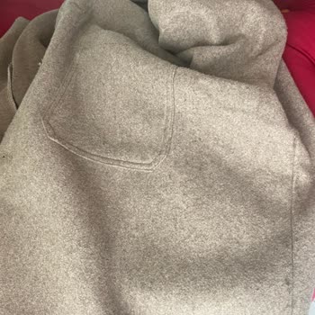Trendyol'dan Alınan Bershka Ürünü Hızla Tiftiklendi