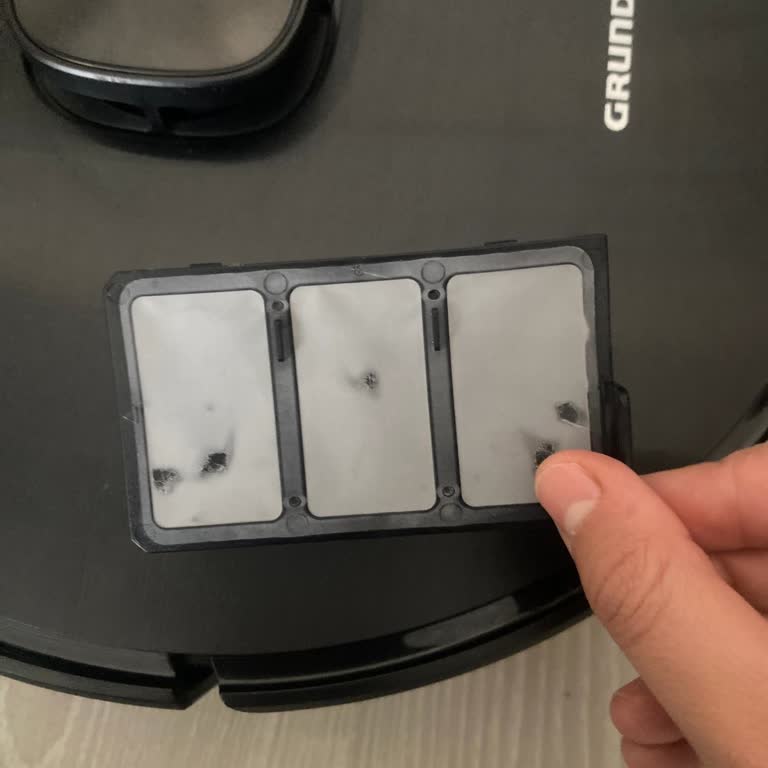 Yedek Parça Sorunu: Tek Filtre İçin Komple Toz Haznesi Almak Zorunda Kalmak