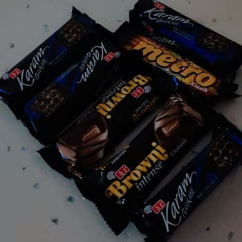 Bayat Çikolata Şoku: Eti Karam Ve Browni Hayal Kırıklığı