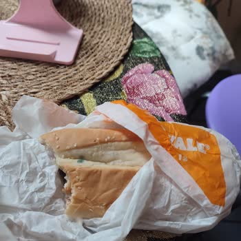Burger King Küflü Ürün Ve Bayat Tat: Güvenilir Markadan Hayal Kırıklığı