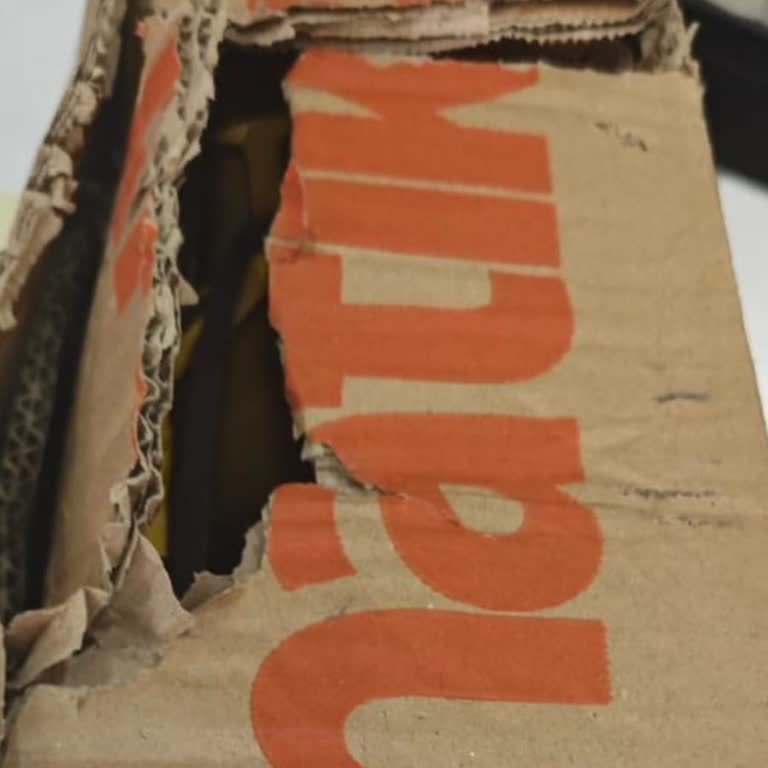 MNG Kargo Kurye Davranışları Ve Hasarlı Teslimat