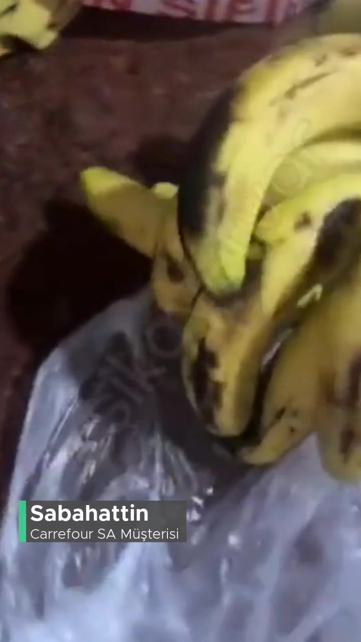 Carrefour SA Çürümüş Kokmuş Muz videonun kapak resmi