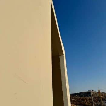 Teslimat Gecikmesi Ve Hatalı İnşaat: Profesyonellikten Uzak Hizmet