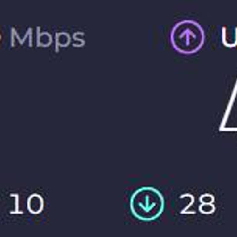 Sürekli Kesilen İnternet Ve Yetersiz Müşteri Hizmetleri