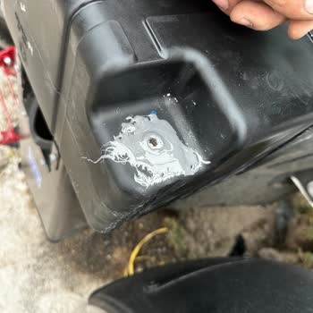 Hidromek Makinemde Çözülemeyen AdBlue Ve Yağ Sorunları