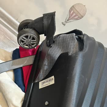 Pegasus Uçuşunda Bagaj Hasarı Ve İlgisizlik