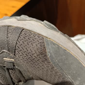 Dayanıksız Ayakkabı Ve Yetersiz Garanti Desteği