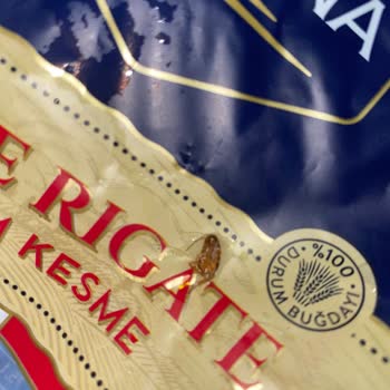 A101 Berona Makarna İçinden Böcek Çıkması