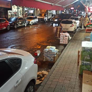 Esenler'de Zabıta Ve Esnaf İşgali Sorunu