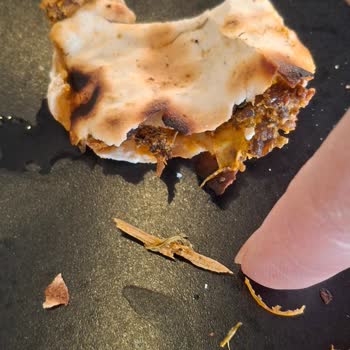 Lahmacunda Tahta Parçası Şoku