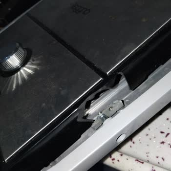 Leggno Tost Makinesi Faciası: Kullanım Sonrası Bozuk Ve Hasarlı İade