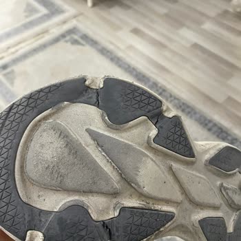 Dayanıksız Ayakkabı Ve İade Sürecindeki Sorunlar