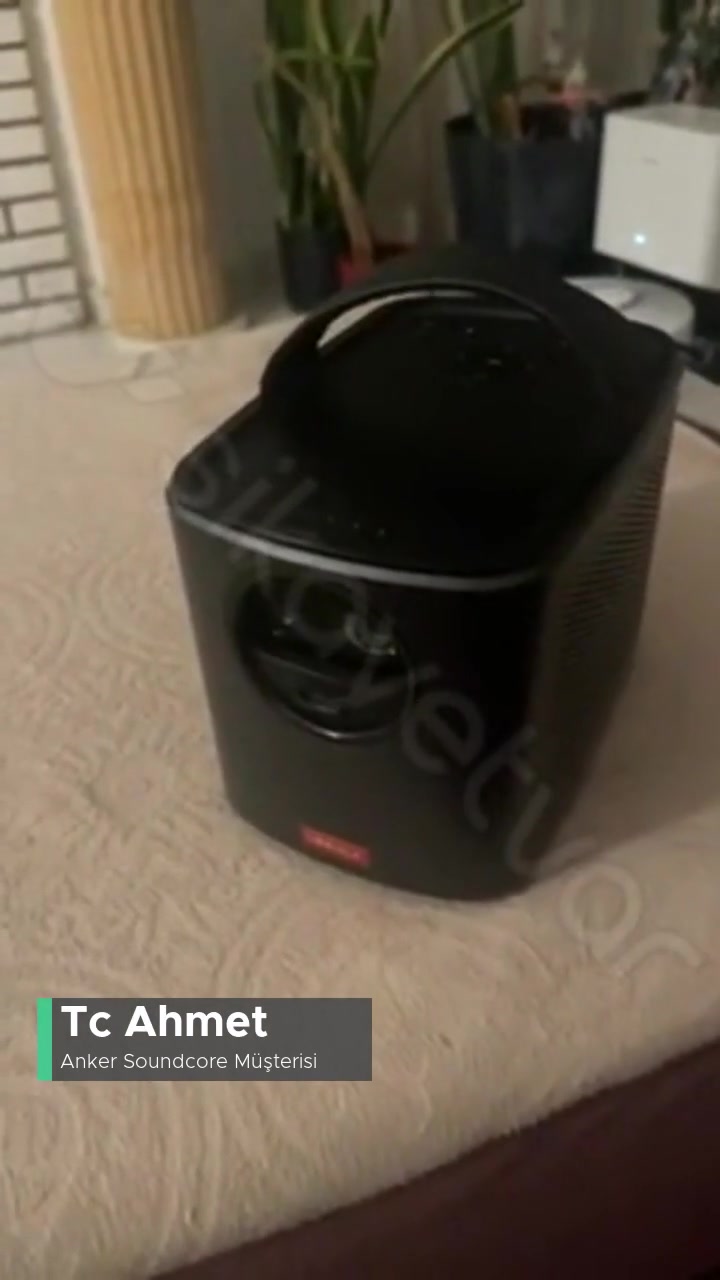 Anker Soundcore Nebula Projeksiyon Makinesi Açılma Sorunu! videonun kapak resmi