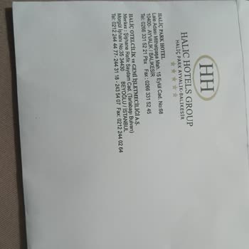 Ayvalık Haliç Park Otel'de Böcekli Yemek Ve İlgisizlik