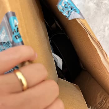 Çizik Ve Toz İçinde Gelen Tefal Tavalar: A101'den Hayal Kırıklığı