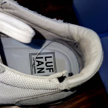 Lufian Ayakkabıda 4 Ayda Yıpranma Ve Logo Soyulması