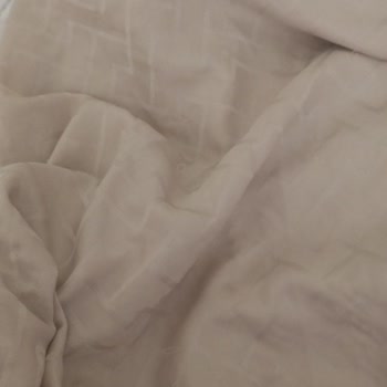 Arçelik Çamaşır Makinesi Kıyafetleri Yırtıyor, Servis Çözüm Sunmuyor