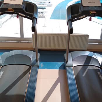 Spor Salonu Ekipmanlarının Bakımsızlığı Ve Yönetimin İlgisizliği