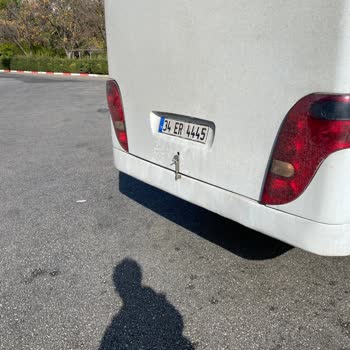 Bavulum Kırıldı, Kimse Yardımcı Olmadı