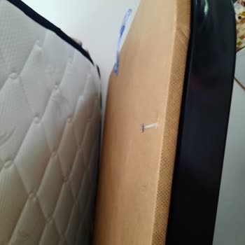 Kalitesiz Ürün Ve İlgisiz Müşteri Hizmetleri