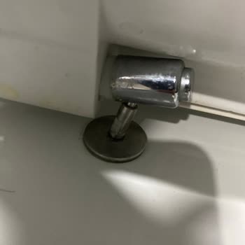 Klozet Kapağı Montaj Sorunu