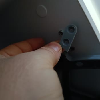 Koçtaş'tan Aldığım Ayakkabılığın Plastik Aksamı Kırıldı